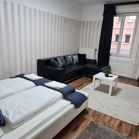 Elegant Apartment In The Hearth Of بودابست المظهر الخارجي الصورة