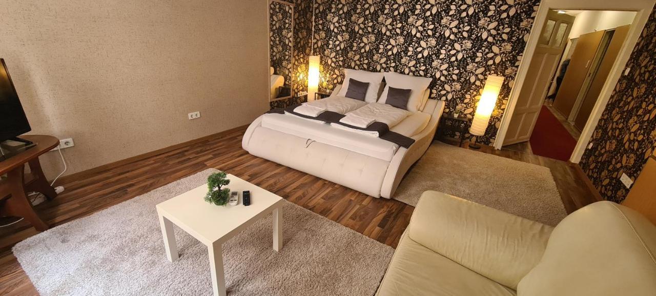 Elegant Apartment In The Hearth Of بودابست المظهر الخارجي الصورة